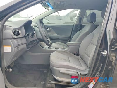 Zdjęcie 7 z 12 samochodu: 2019 KIA NIRO LX VIN:KNDCB3LCXK5350787 - miniatura