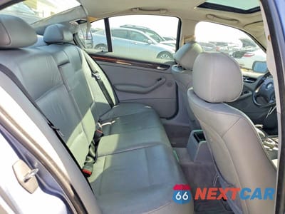 Zdjęcie 10 z 11 samochodu: 2002 BMW 325 I VIN:WBAEV33452KL55290 - miniatura