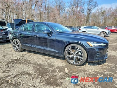 Czwarte zdjęcie samochodu z boku: 2024 VOLVO S60 PLUS VIN:7JRL12TL6RG298118 - miniatura