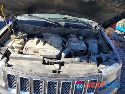 Zdjęcie 12 z 13 samochodu: 2016 JEEP COMPASS LATITUDE VIN:1C4NJDEB5GD810389 - miniatura