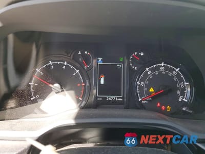 Zdjęcie 9 z 14 samochodu: 2023 TOYOTA 4RUNNER SR5 PREMIUM VIN:JTEFU5JR6P5281710 - miniatura