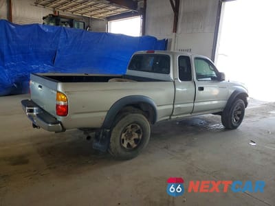 Trzecie zdjęcie samochodu z tyłu: 2004 TOYOTA TACOMA V6 VIN:5TEWN72N74Z374155 - miniatura