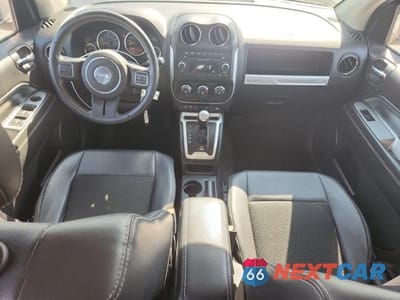 Zdjęcie 8 z 12 samochodu: 2014 JEEP COMPASS LATITUDE VIN:1C4NJDEB6ED788836 - miniatura