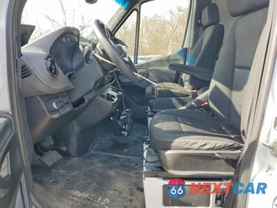 Zdjęcie 7 z 13 samochodu: 2023 MERCEDES BENZ SPRINTER 2500 VIN:W1Y40CHYXPT147878 - miniatura