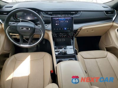 Zdjęcie 8 z 13 samochodu: 2025 JEEP GRAND CHEROKEE LIMITED VIN:1C4RJHBG9SC288714 - miniatura