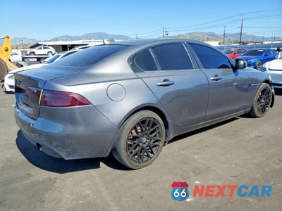 Trzecie zdjęcie samochodu z tyłu: 2017 JAGUAR XE PREMIUM VIN:SAJAD4BG1HA965841 - miniatura