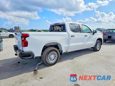 Trzecie zdjęcie samochodu z tyłu: 2026 CHEVROLET SILVERADO C1500 VIN:2GCPAAED3T1124334 - miniatura