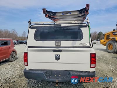 Zdjęcie 6 z 12 samochodu: 2019 RAM 1500 CLASSIC TRADESMAN VIN:3C6JR6DT9KG505171 - miniatura