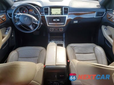 Zdjęcie 8 z 13 samochodu: 2015 MERCEDES-BENZ GL 550 4MATIC VIN:4JGDF7DE6FA483247 - miniatura