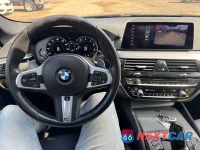 Zdjęcie 14 z 14 samochodu: 2019 BMW 540 XI VIN:WBAJE7C59KG893055 - miniatura