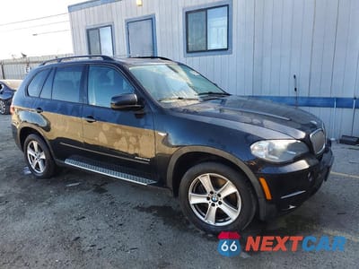 Czwarte zdjęcie samochodu z boku: 2012 BMW X5 XDRIVE35D VIN:5UXZW0C55CL671484 - miniatura