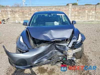 Piąte zdjęcie samochodu w środku: 2022 TESLA MODEL 3 VIN:5YJ3E1EB0NF288321 - miniatura