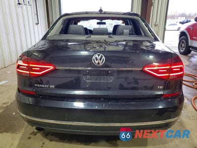 Zdjęcie 6 z 12 samochodu: 2017 VOLKSWAGEN PASSAT SE VIN:1VWBT7A34HC050893 - miniatura