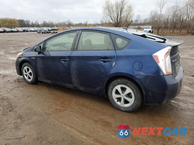 Drugie zdjęcie samochodu z przodu: 2013 TOYOTA PRIUS THREE VIN:JTDKN3DU7D1691536 - miniatura