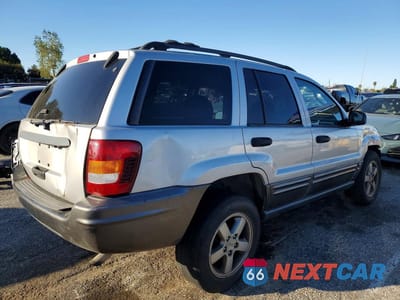 Trzecie zdjęcie samochodu z tyłu: 2004 JEEP GRAND CHEROKEE LAREDO VIN:1J4GX48S84C301234 - miniatura