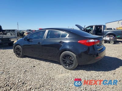 Drugie zdjęcie samochodu z przodu: 2016 KIA FORTE LX VIN:KNAFX4A63G5549217 - miniatura