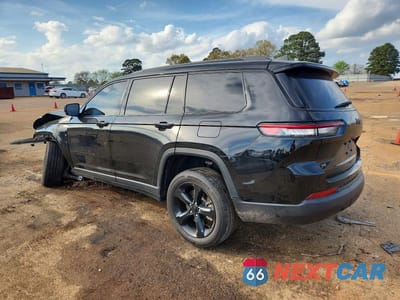 Drugie zdjęcie samochodu z przodu: 2022 JEEP GRAND CHEROKEE L LIMITED VIN:1C4RJJBG7N8571076 - miniatura