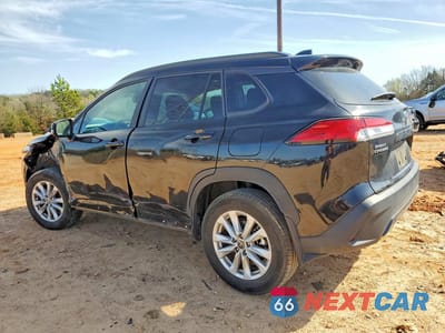 Drugie zdjęcie samochodu z przodu: 2024 TOYOTA COROLLA CROSS LE VIN:7MUBAAAG7RV089783 - miniatura