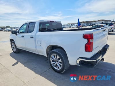 Drugie zdjęcie samochodu z przodu: 2020 CHEVROLET SILVERADO C1500 CUSTOM VIN:1GCRWBEH6LZ251492 - miniatura