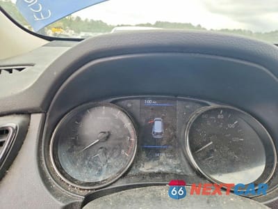 Zdjęcie 9 z 12 samochodu: 2020 NISSAN ROGUE SV VIN:JN8AT2MVXLW106118 - miniatura