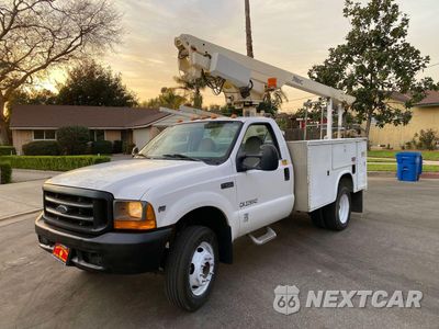 Drugie zdjęcie samochodu z przodu: 1999 FORD F-450 CONSTRUCTION TRUCKS BUCKET TRUCK VIN:1FDXF46S2XEE14161 - miniatura