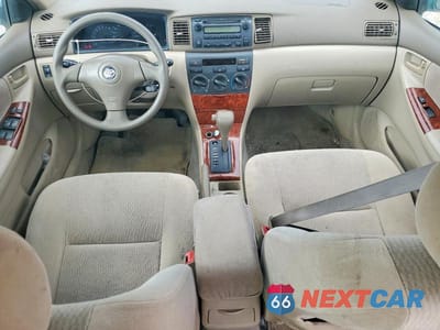 Zdjęcie 8 z 12 samochodu: 2005 TOYOTA COROLLA LE VIN:1NXBR32E55Z345450 - miniatura