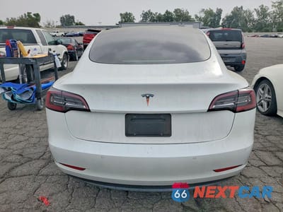 Zdjęcie 6 z 12 samochodu: 2022 TESLA MODEL 3 VIN:5YJ3E1EA6NF109819 - miniatura
