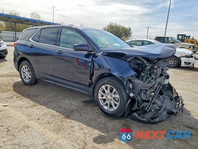 Czwarte zdjęcie samochodu z boku: 2020 CHEVROLET EQUINOX LT VIN:3GNAXKEV4LS689206 - miniatura