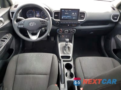 Zdjęcie 8 z 11 samochodu: 2021 HYUNDAI VENUE SE VIN:KMHRB8A30MU111991 - miniatura