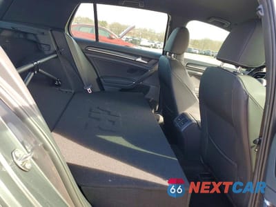 Zdjęcie 10 z 11 samochodu: 2019 VOLKSWAGEN GOLF R VIN:WVWVA7AU0KW145388 - miniatura