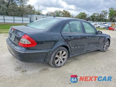 Trzecie zdjęcie samochodu z tyłu: 2009 MERCEDES-BENZ E 350 VIN:WDBUF56X39B435807 - miniatura