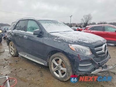 Czwarte zdjęcie samochodu z boku: 2017 MERCEDES-BENZ GLE 350 4MATIC VIN:4JGDA5HB0HA935425 - miniatura