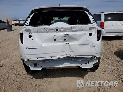 Zdjęcie 6 z 13 samochodu: 2023 HYUNDAI TUCSON SEL VIN:5NMJBCAEXPH223389 - miniatura