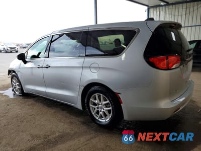 Drugie zdjęcie samochodu z przodu: 2023 CHRYSLER VOYAGER LX VIN:2C4RC1CG6PR550218 - miniatura