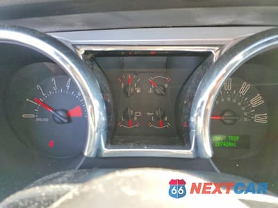Zdjęcie 9 z 12 samochodu: 2006 FORD MUSTANG VIN:1ZVHT84N265111267 - miniatura