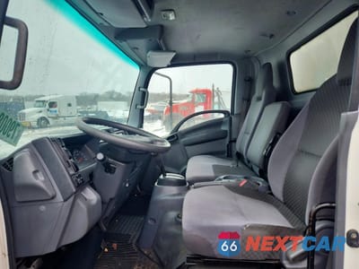 Zdjęcie 7 z 13 samochodu: 2015 ISUZU NPR HD DELIVERY TRUCK VIN:54DC4W1B1FS808211 - miniatura