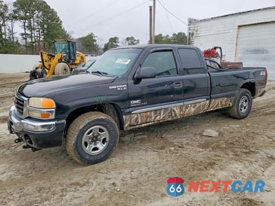 2003 GMC NEW SIERRA K1500 1GTEK19T13E325671 - główne zdjęcie licytacji z USA - miniatura