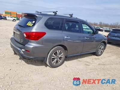 Trzecie zdjęcie samochodu z tyłu: 2019 NISSAN PATHFINDER SV VIN:5N1DR2MM5KC588135 - miniatura