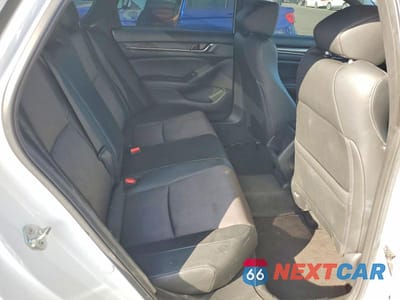 Zdjęcie 10 z 13 samochodu: 2019 HONDA ACCORD SPORT VIN:1HGCV1F31KA080722 - miniatura