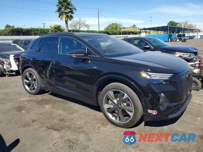 Czwarte zdjęcie samochodu z boku: 2024 AUDI Q4 E-TRON PRESTIGE VIN:WA1MUBFZ8RP048027 - miniatura