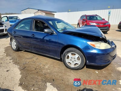 Czwarte zdjęcie samochodu z boku: 2003 TOYOTA CAMRY LE V6 VIN:4T1BF32K33U058166 - miniatura