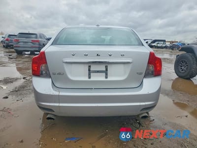 Zdjęcie 6 z 11 samochodu: 2011 VOLVO S40 T5 VIN:YV1672MS9B2542390 - miniatura