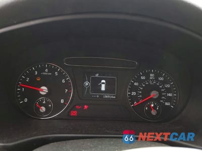 Zdjęcie 9 z 13 samochodu: 2017 KIA SORENTO LX V6 VIN:5XYPGDA50HG333221 - miniatura
