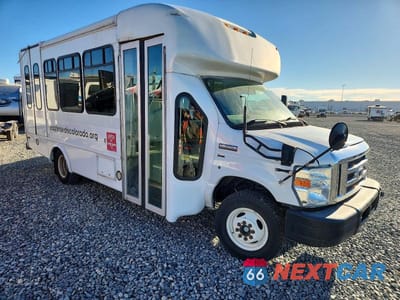2016 FORD ECONOLINE E350 SUPER DUTY CUTAWAY VAN 1FDEE3FL3GDC03750 - główne zdjęcie licytacji z USA - miniatura