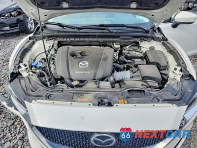 Zdjęcie 11 z 12 samochodu: 2021 MAZDA 6 TOURING VIN:JM1GL1VM2M1604060 - miniatura