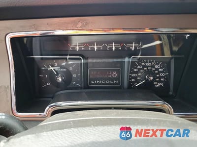 Zdjęcie 9 z 13 samochodu: 2013 LINCOLN NAVIGATOR VIN:5LMJJ2H55DEL02933 - miniatura