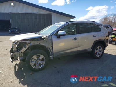2025 TOYOTA RAV4 HYBRID XLE JTMRWRFV7SJ075790 - główne zdjęcie licytacji z USA - miniatura