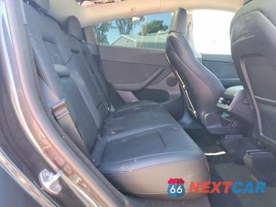 Zdjęcie 10 z 11 samochodu: 2024 TESLA MODEL Y VIN:7SAYGDEE7RF014179 - miniatura