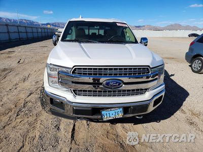 Piąte zdjęcie samochodu w środku: 2018 FORD F150 SUPERCREW VIN:1FTEW1EPXJKD57448 - miniatura
