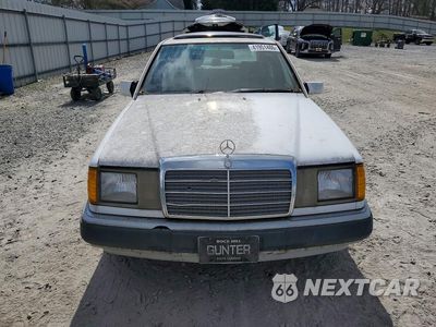 Piąte zdjęcie samochodu w środku: 1991 MERCEDES-BENZ 300 E 2.6 VIN:WDBEA26D2MB302620 - miniatura